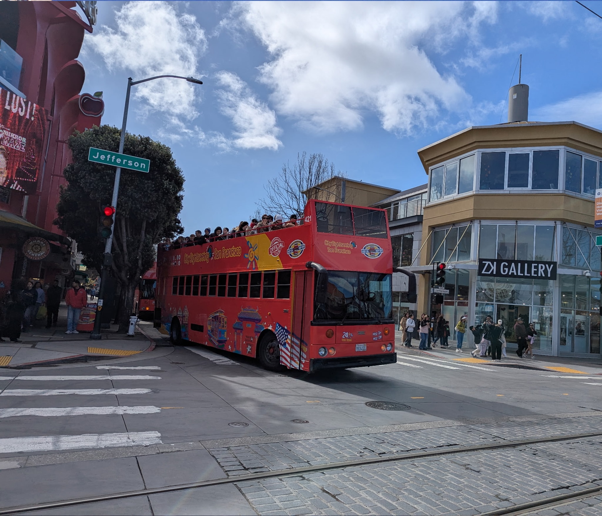 Downtown SF with San Francisco Deluxe Sightseeing Tours