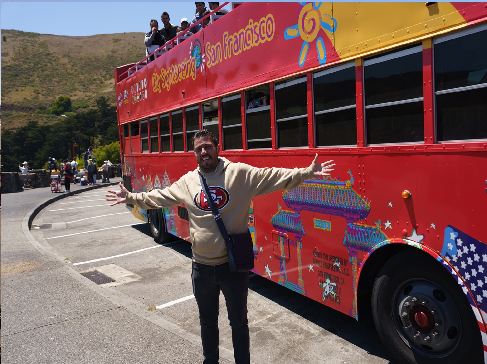 San Francisco Deluxe Sightseeing Tours at Fishermans Wharf